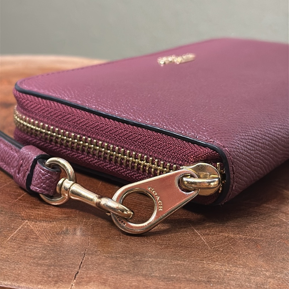 COACH Long Zip Around Wallet - Picture 3 of 16